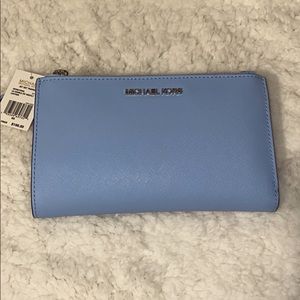 Michael kors sky jet set leather wallet